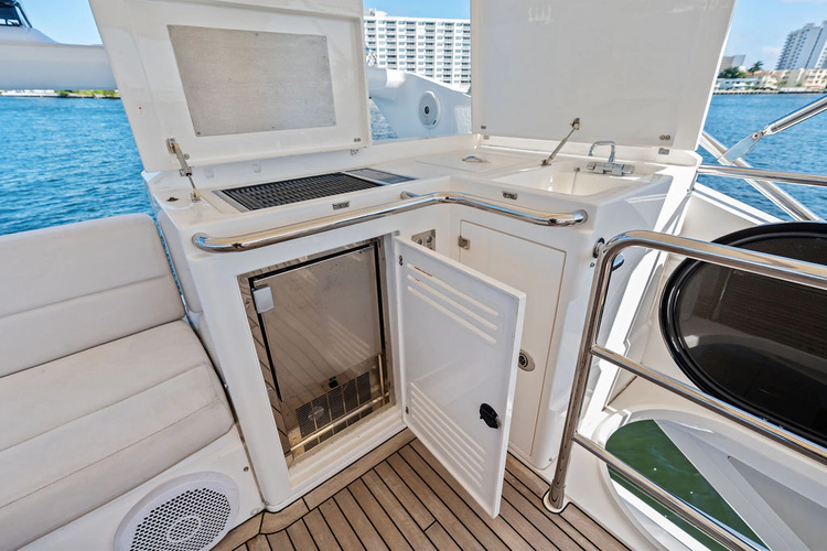 Miss Ingrid Yacht Photos Pics 