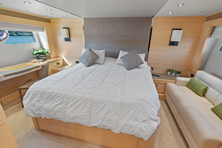 Miss Ingrid Yacht Photos Pics 