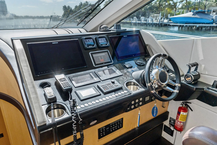 Miss Ingrid Yacht Photos Pics 