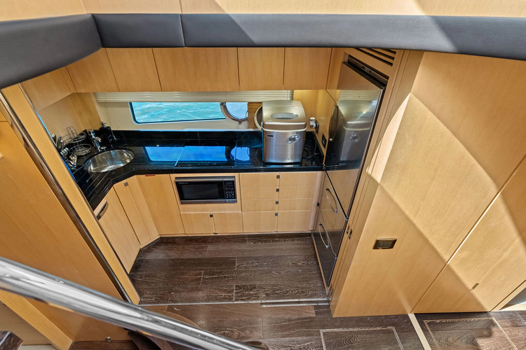 Miss Ingrid Yacht Photos Pics 