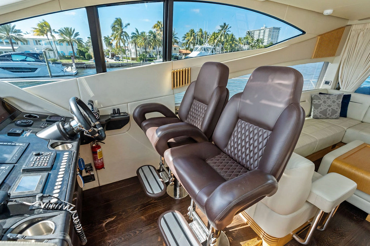 Miss Ingrid Yacht Photos Pics 