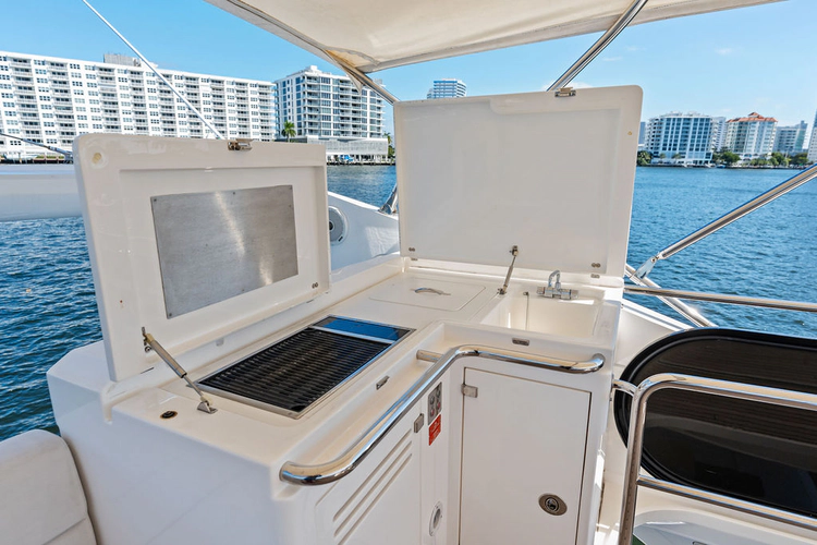 Miss Ingrid Yacht Photos Pics 