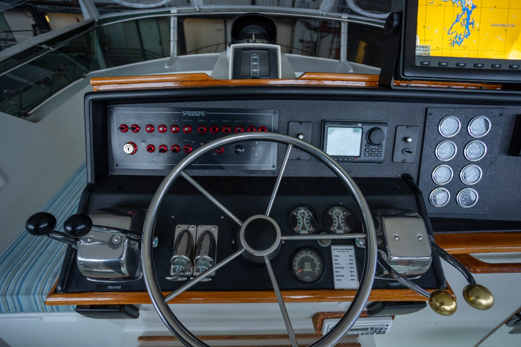 Siesmec Yacht Photos Pics 