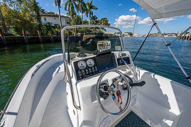 Just Right Yacht Photos Pics 