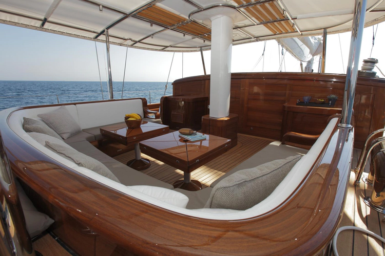 In Love Yacht Photos Pics 