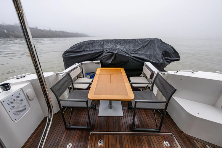 Cheers Yacht Photos Pics 