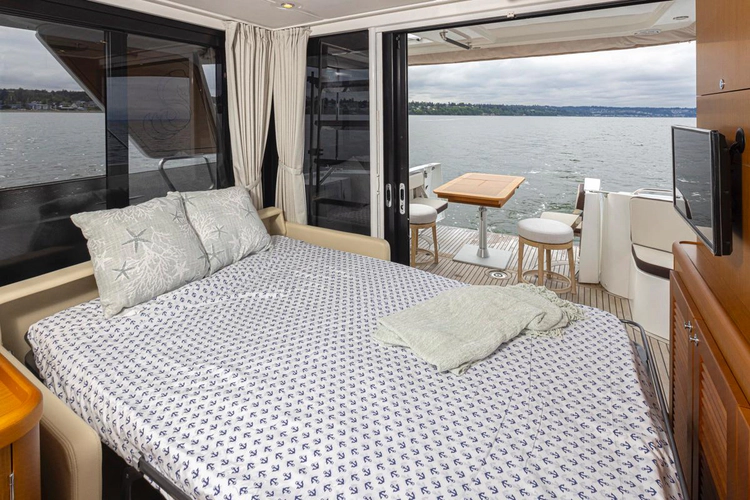 Cheers Yacht Photos Pics 