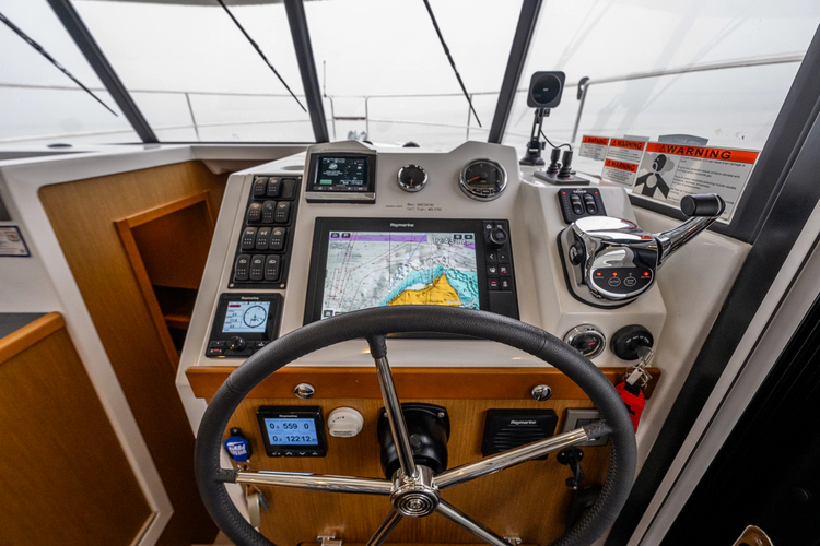 Cheers Yacht Photos Pics 