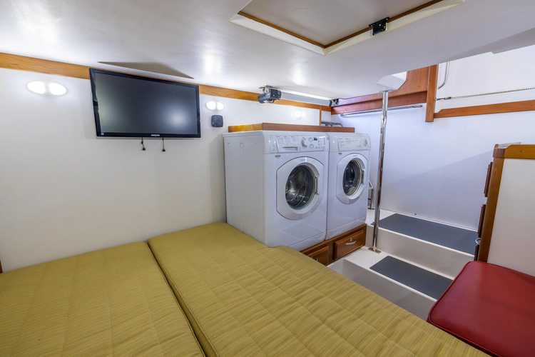 Pinch Me Yacht Photos Pics 