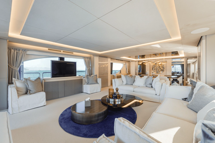 Serendipity Yacht Photos Pics 