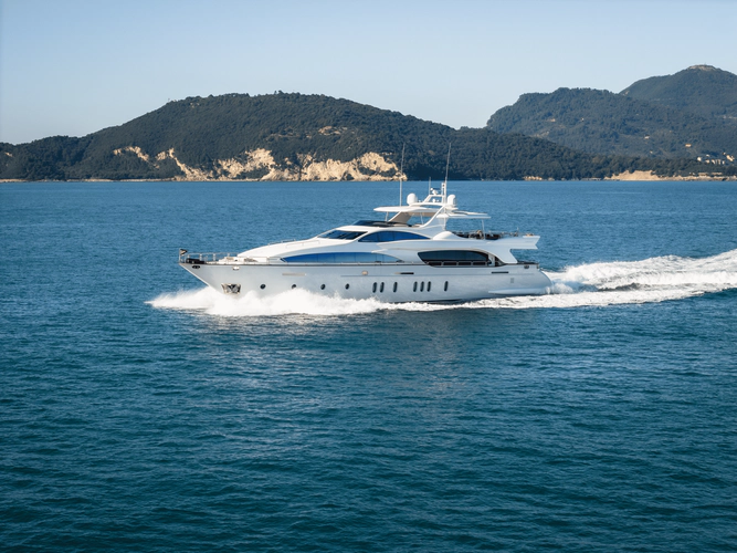 Serendipity Yacht Photos Pics 