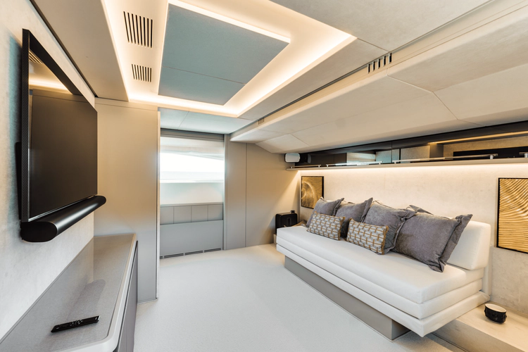 Serendipity Yacht Photos Pics 