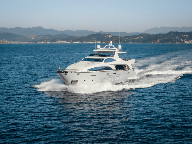 Serendipity Yacht Photos Pics 