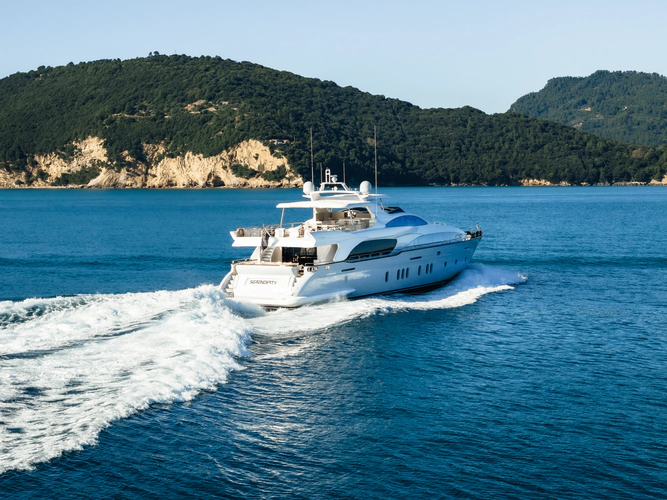 Serendipity Yacht Photos Pics 