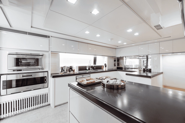 Serendipity Yacht Photos Pics 