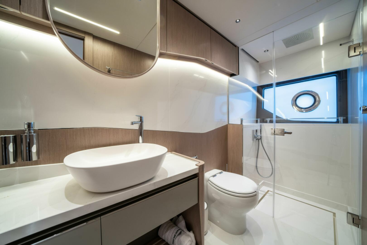 100 Yacht Yacht Photos Pics 