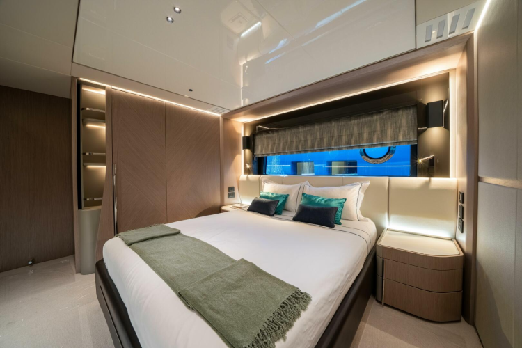 100 Yacht Yacht Photos Pics 