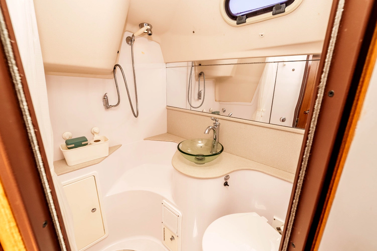 Stars To Windward Yacht Photos Pics 