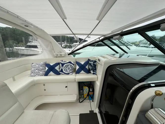 Vixen Yacht Photos Pics 