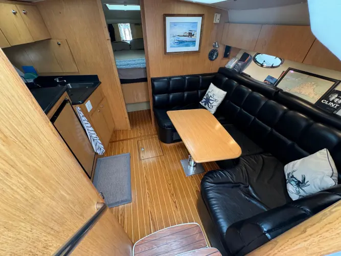 Vixen Yacht Photos Pics 