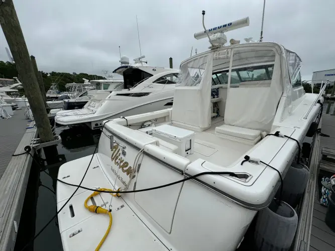 Vixen Yacht Photos Pics 