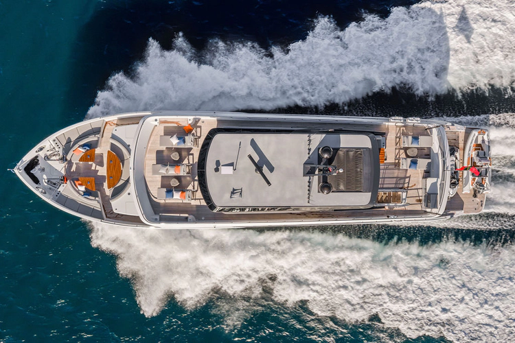 Reunion Yacht Photos Pics 