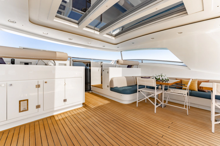 Y Yacht Photos Pics 