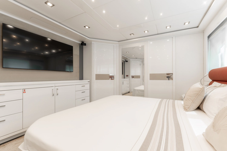 Y Yacht Photos Pics 