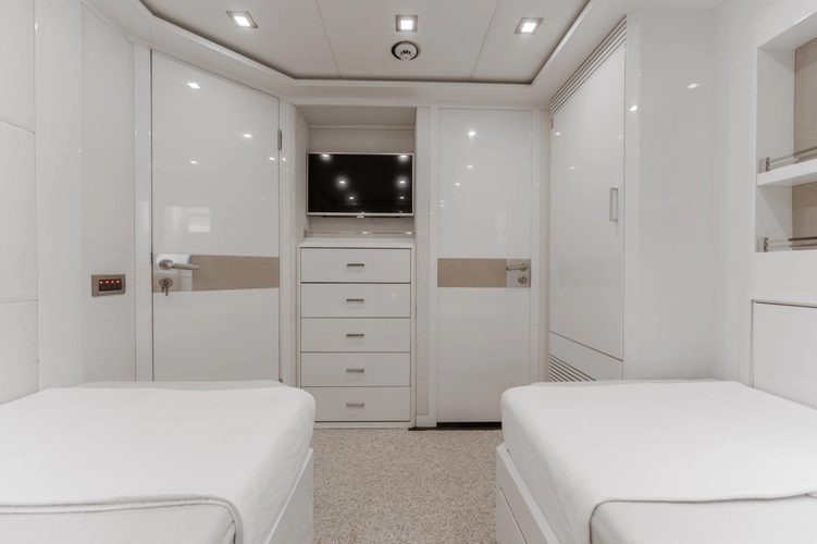 Y Yacht Photos Pics 