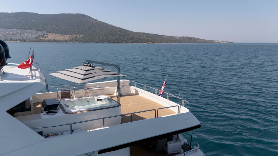 Y Yacht Photos Pics 