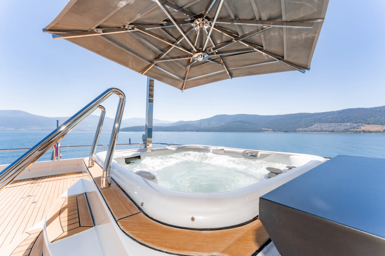 Y Yacht Photos Pics 