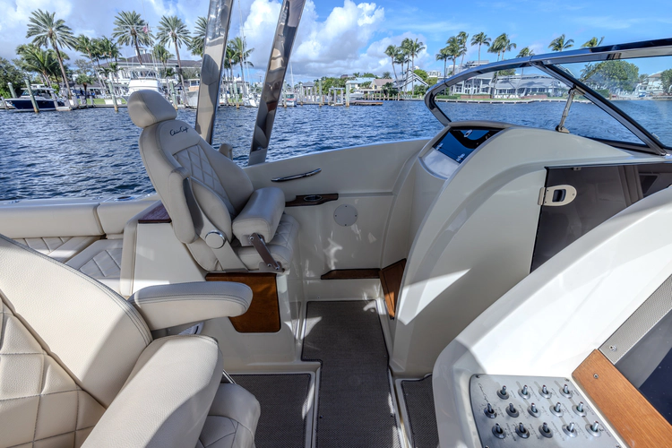 Ritz-sea Yacht Photos Pics 