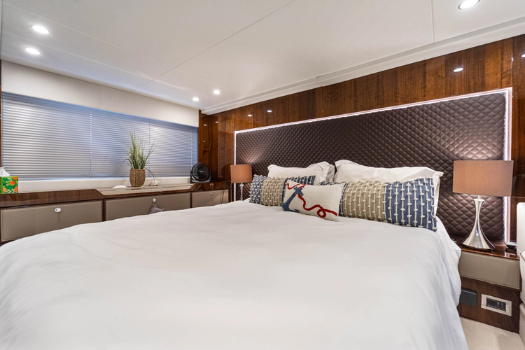 Forever Recess Yacht Photos Pics 