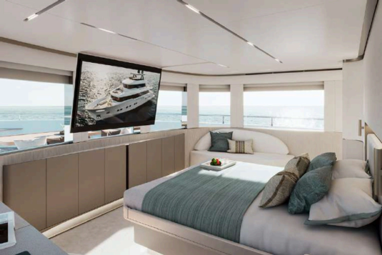 Nomad 101 Yacht Photos Pics 