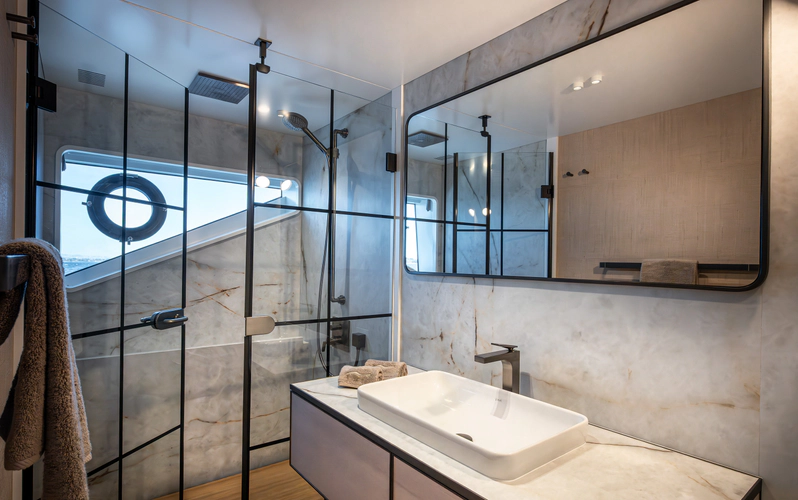 Numarine 30xp Yacht Photos Pics 