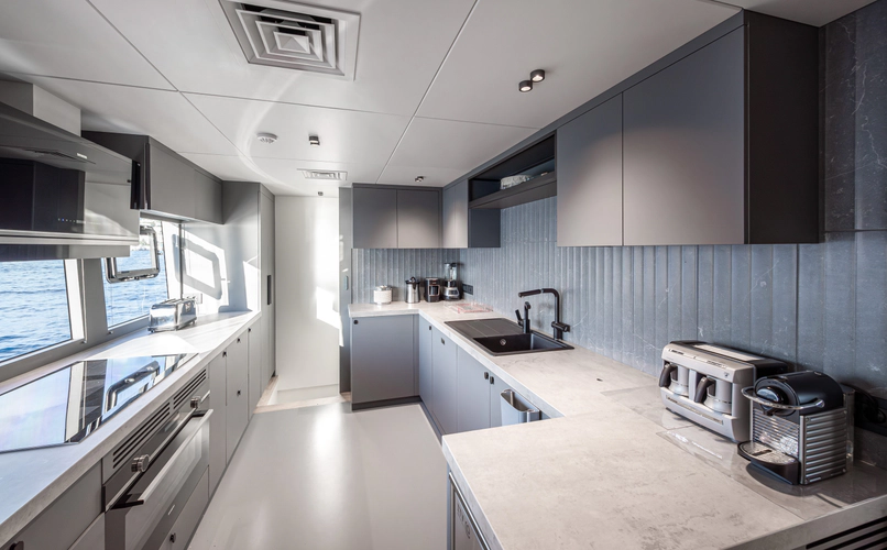 Numarine 30xp Yacht Photos Pics 