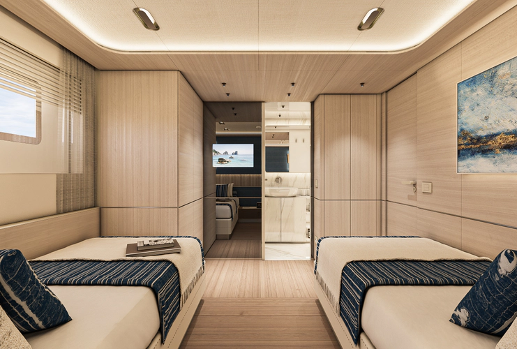 Evo 31 Yacht Photos Pics 