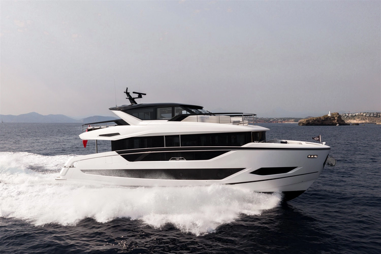 82' Sunseeker 2026