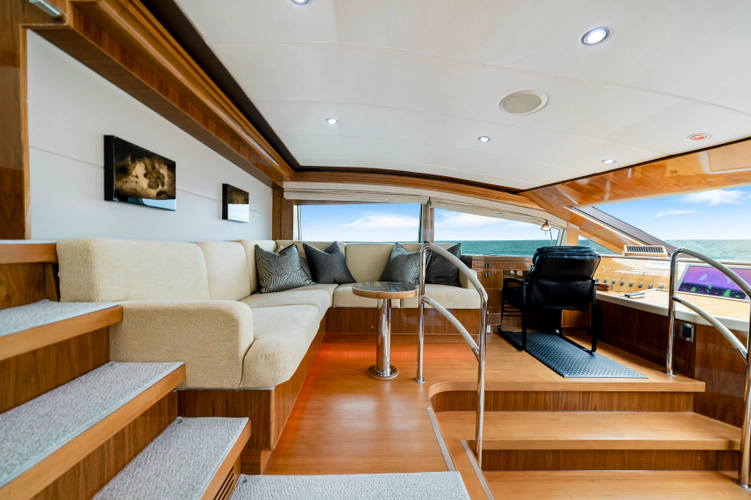 Mesmerize Yacht Photos Pics 