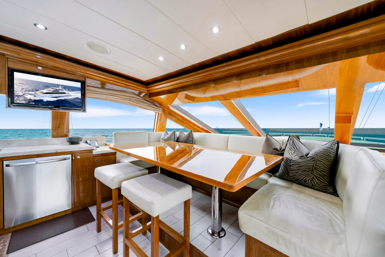 Mesmerize Yacht Photos Pics 