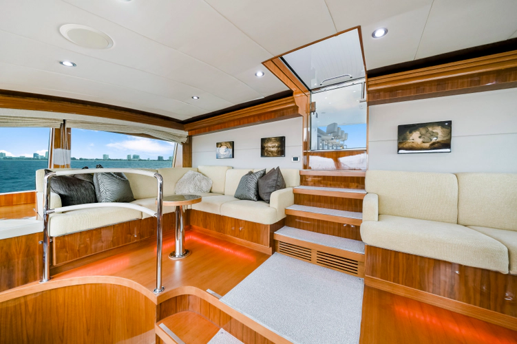 Mesmerize Yacht Photos Pics 