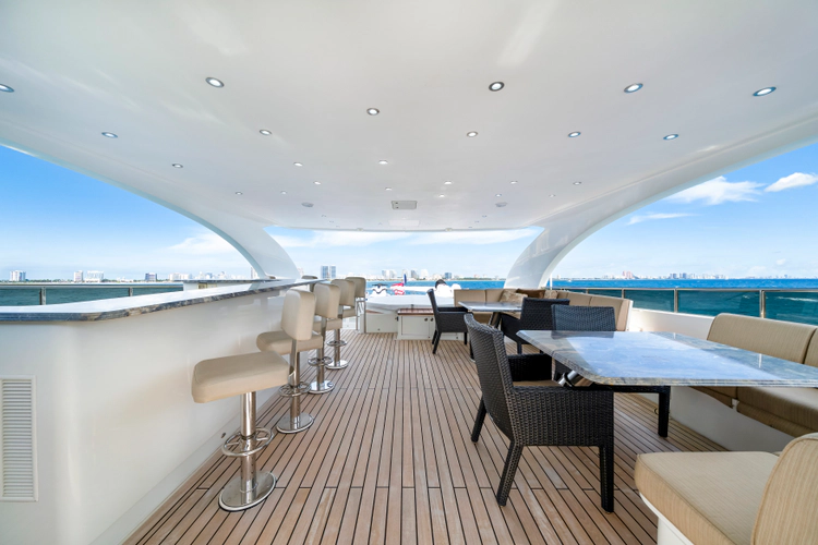 Mesmerize Yacht Photos Pics 