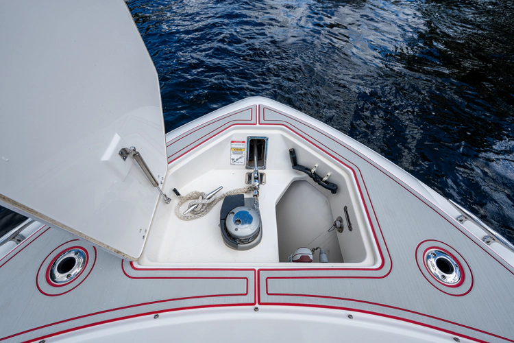 Dare To Dream's Sidechick Yacht Photos Pics 