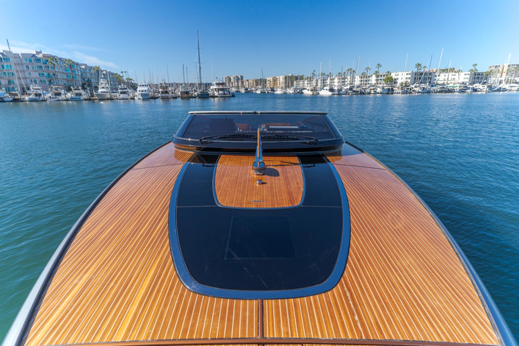 Commodore One Yacht Photos Pics 