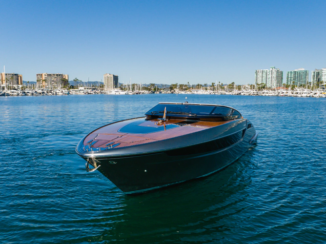 Commodore One Yacht Photos Pics 