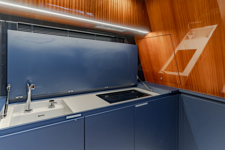 Commodore One Yacht Photos Pics 