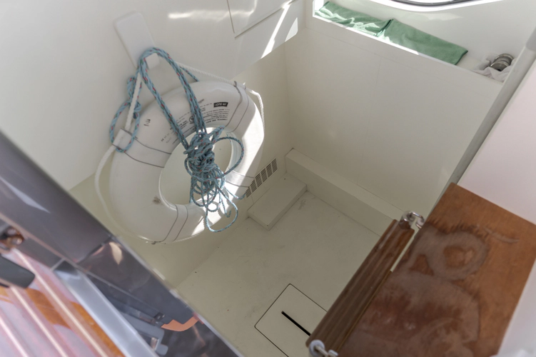 Commodore One Yacht Photos Pics 