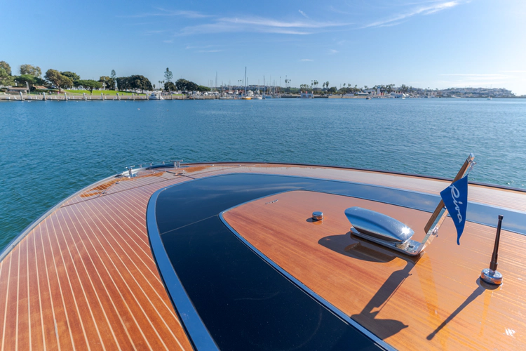 Commodore One Yacht Photos Pics 