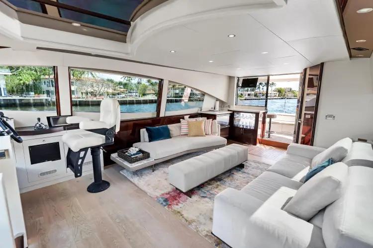 Liquid Asset Yacht Photos Pics 
