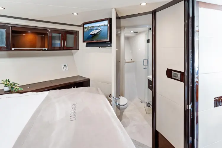 Liquid Asset Yacht Photos Pics 